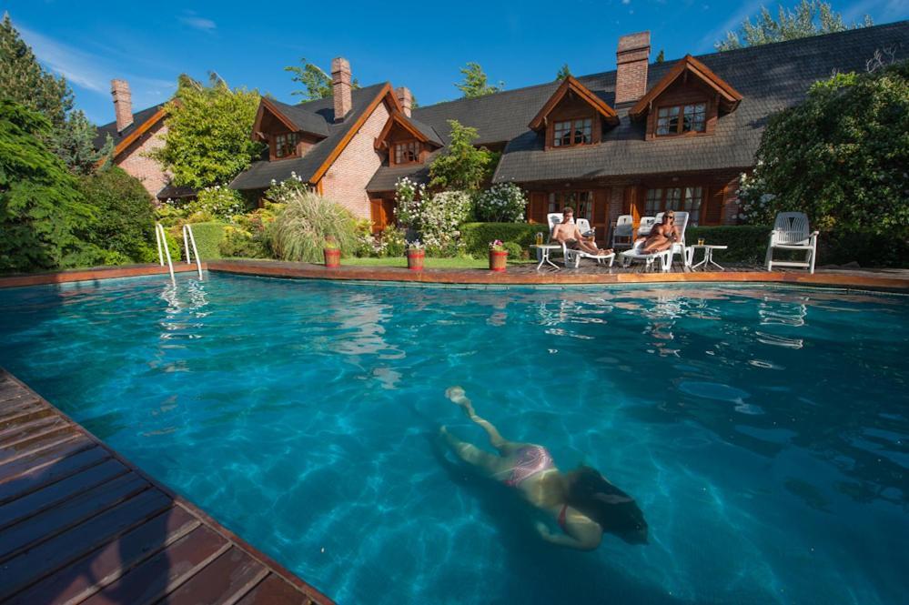 Apart Hotel La Bora San Martín de los Andes Esterno foto